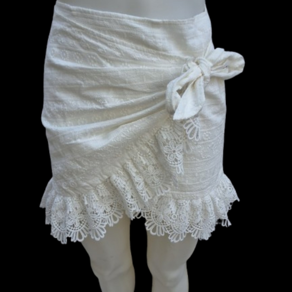 Saints Secrets white lace Faux wrap skirt S